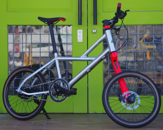 キャノンデール フリーガン 9速 街中を快適に走り抜けるCANONNDALE