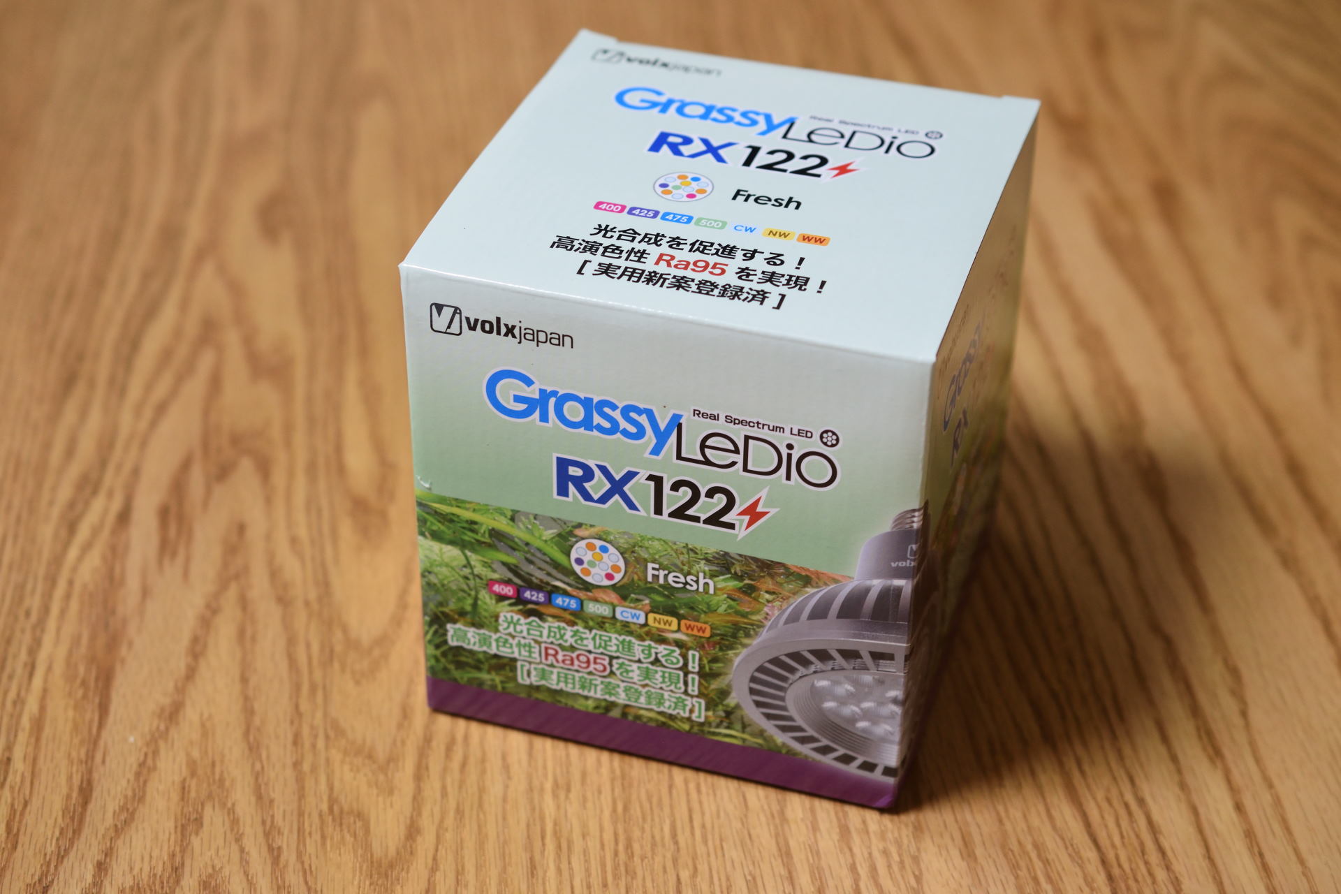 水槽用LEDライト「グラッシーレディオ RX122」レビュー！