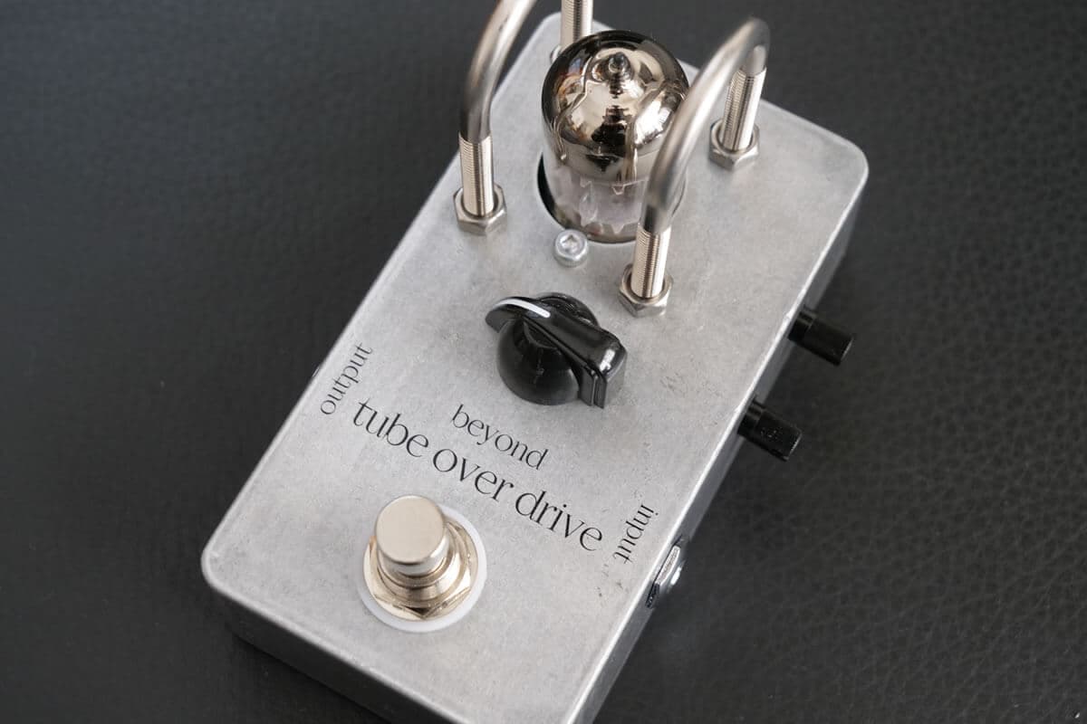 真空管の恩恵》話題のエフェクターブランド「beyond」【エレキギター博士】