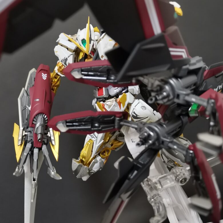 メタルビルドストライクノワールディバインストライカーセット