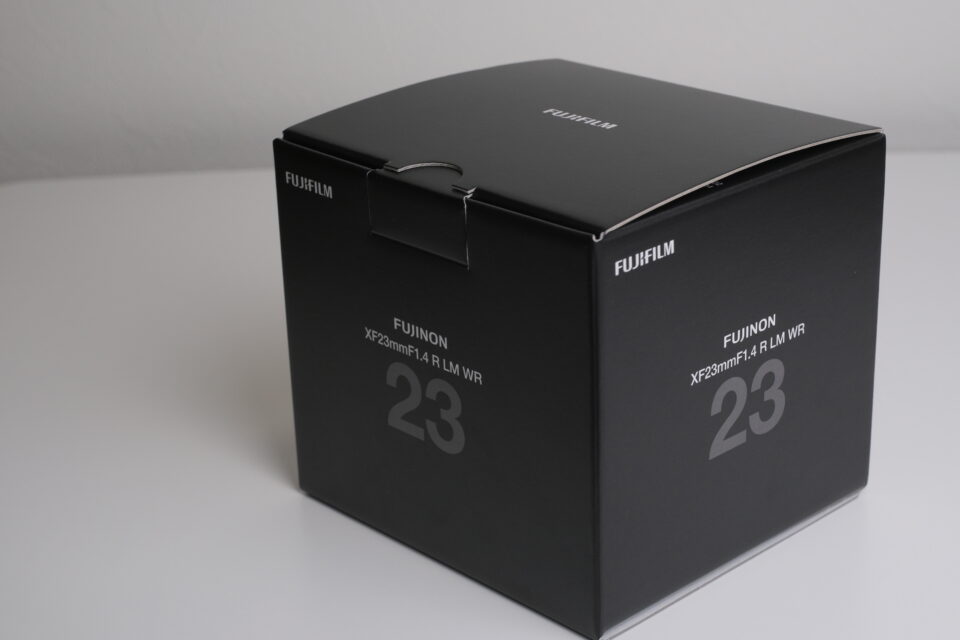 元箱取説完備・美品】FUJIFILM XF23mmF1.4 R 元箱取説完備・美品
