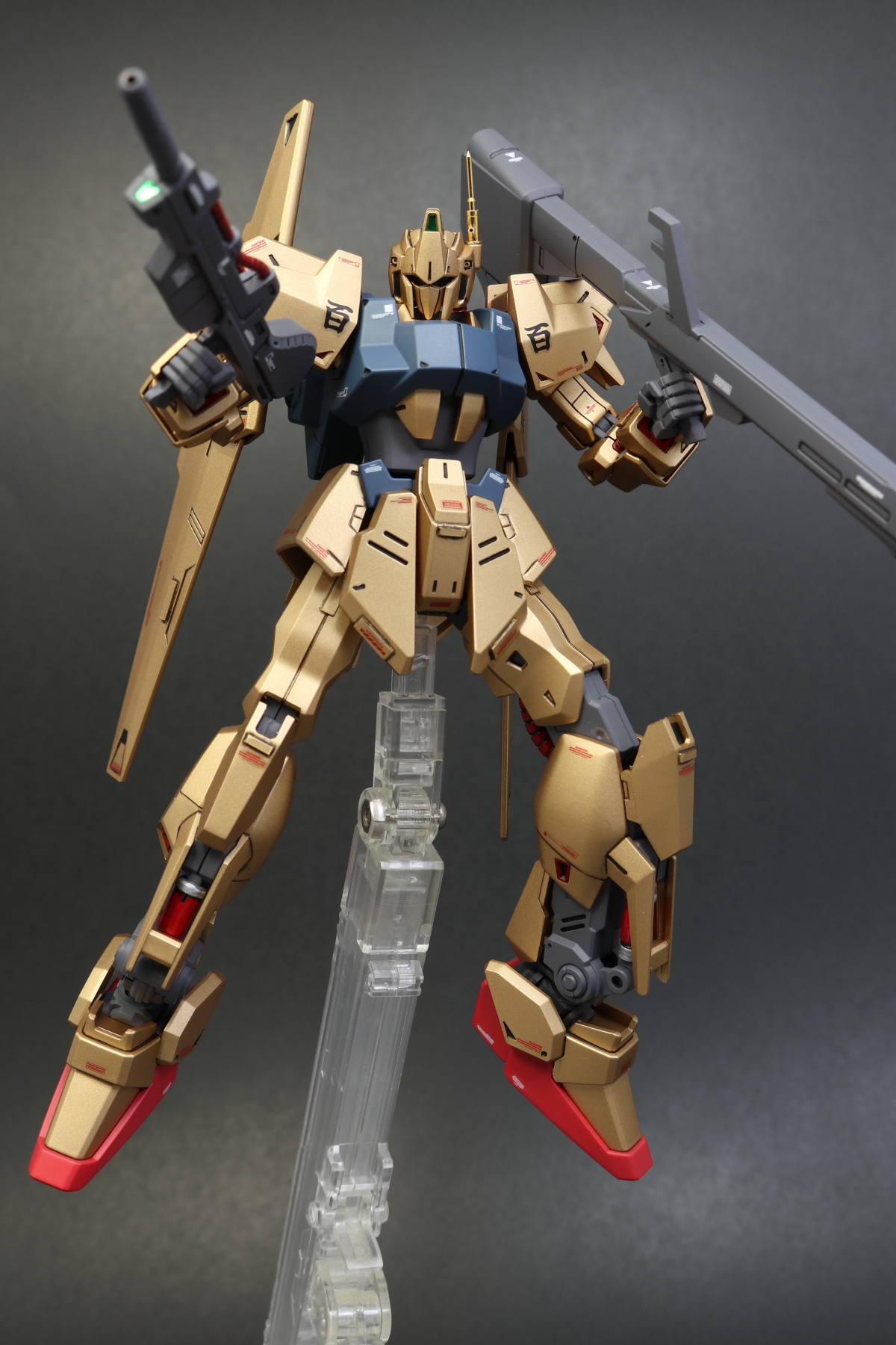 MG 百式ver2.0 塗装完成品 クワトロ(シャア) ゼータガンダム Z