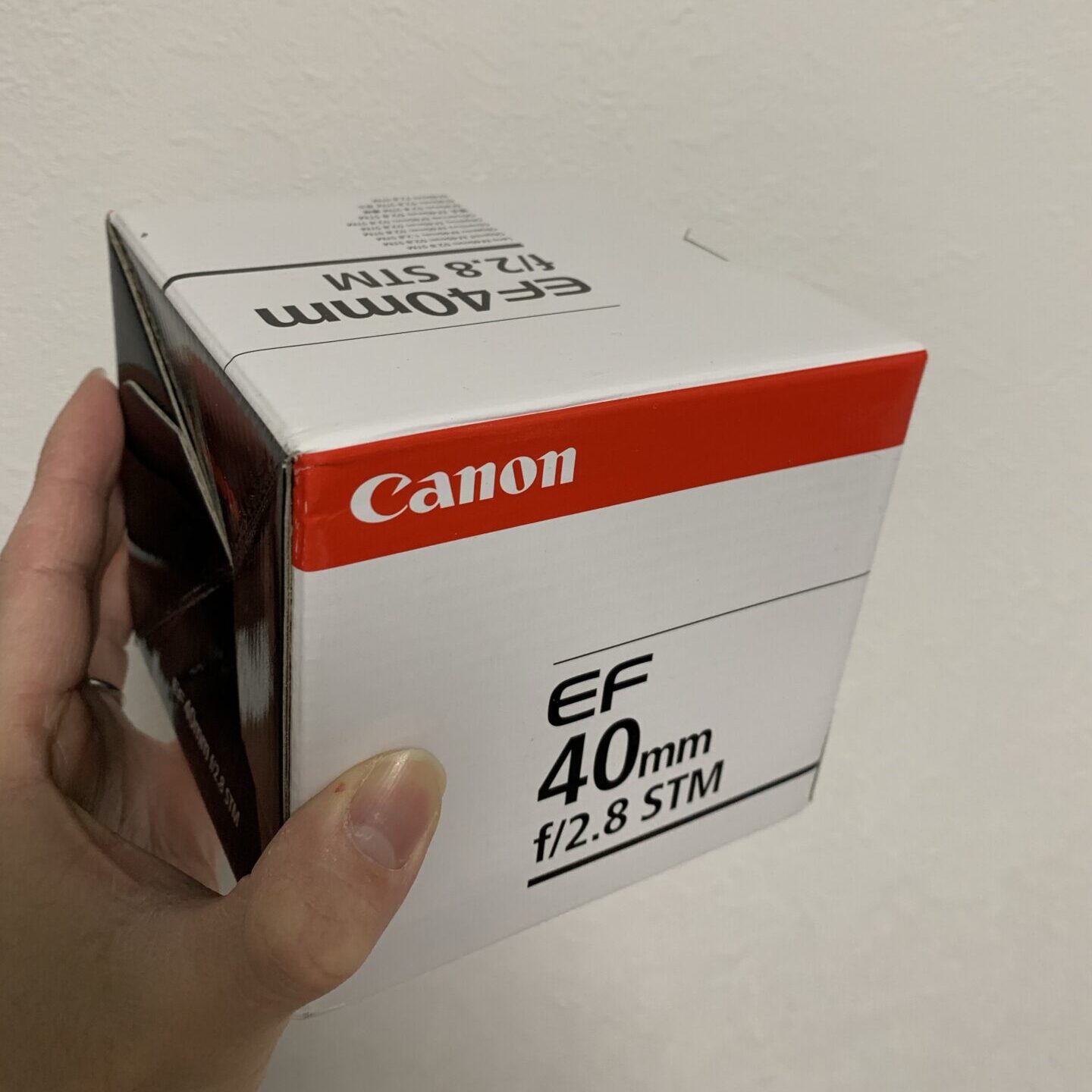 EF40mm F2.8 STMは薄い！軽い！安い！【パンケーキレンズ購入レビュー
