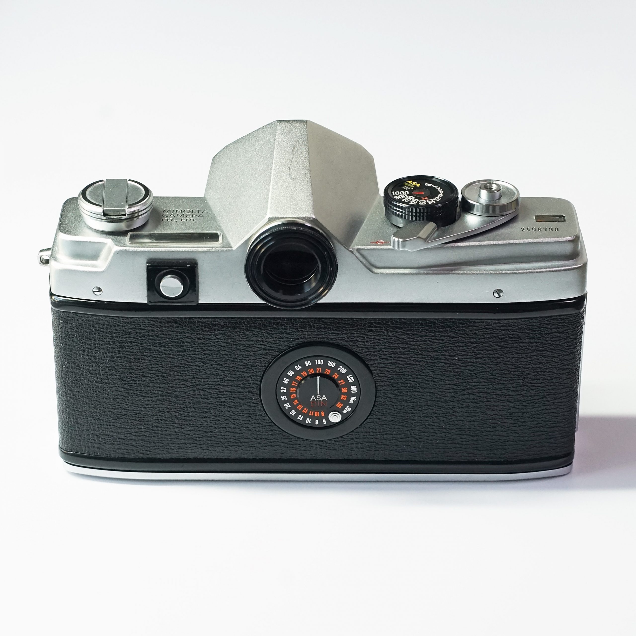 MINOLTA SR-7 ¥12,800（中古 フィルムカメラ 35mm 一眼レフカメラ