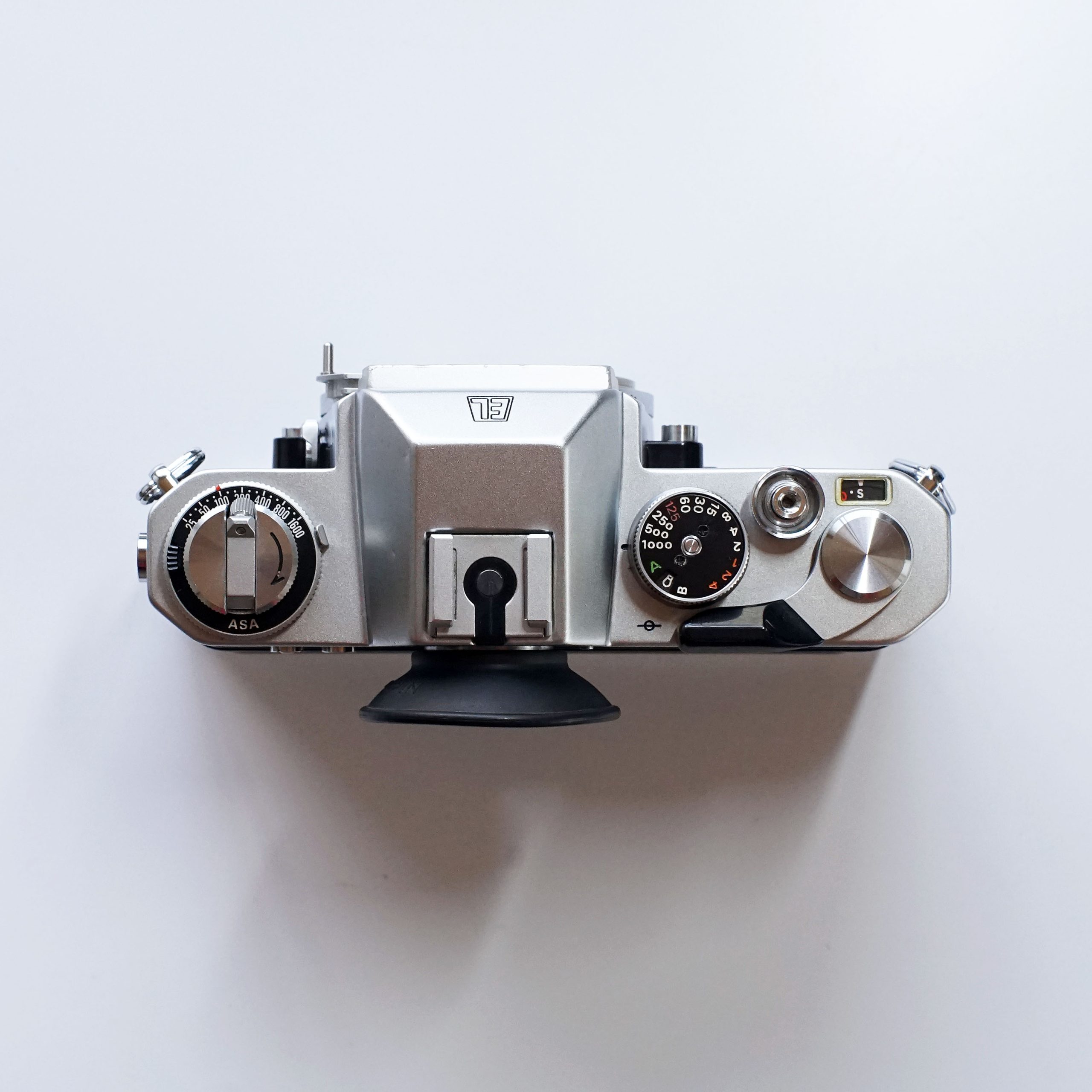 完動品 Nikomat EL＋35-105mmレンズセット 1073 完動品 Nikomat EL＋35