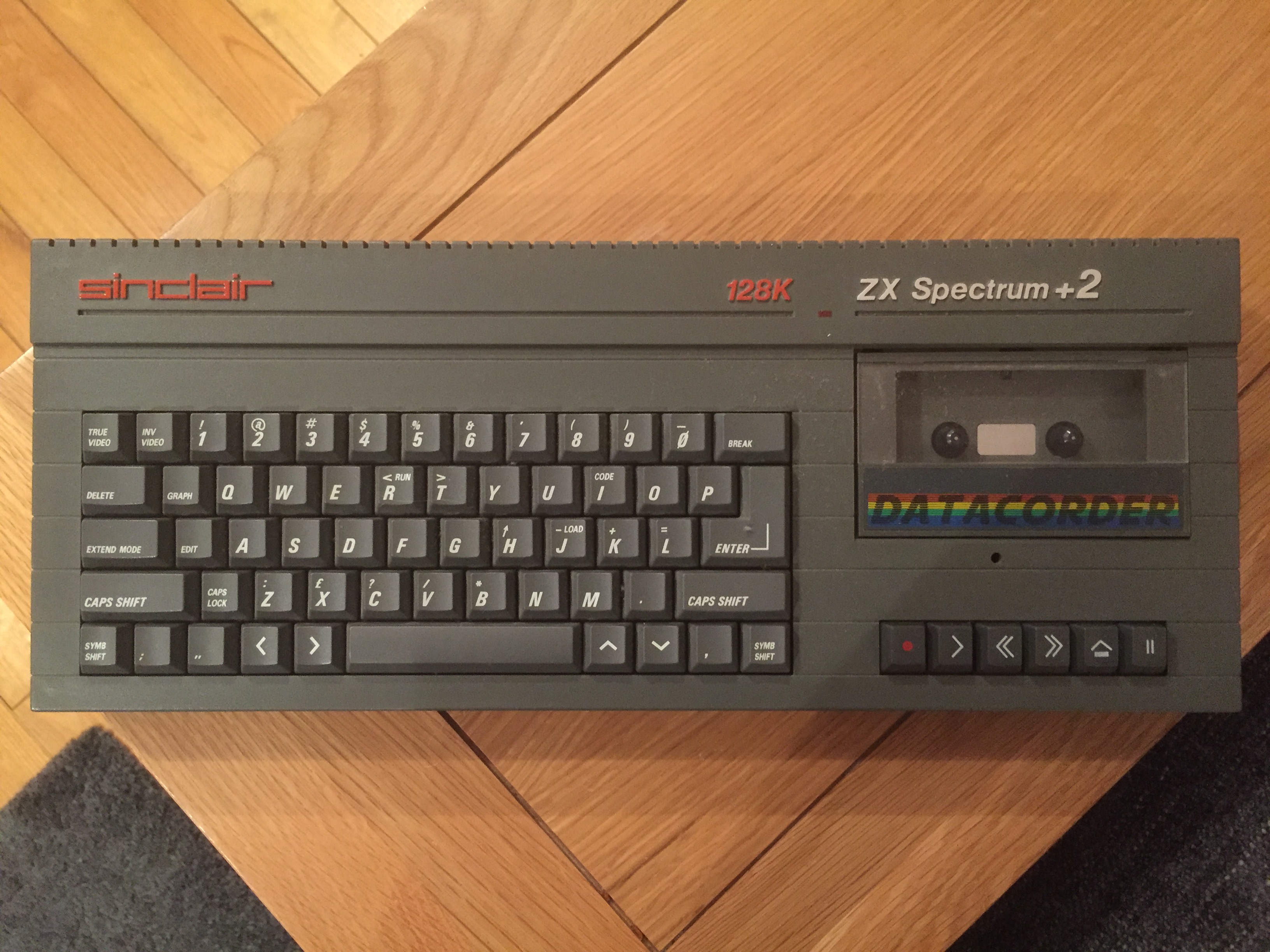 Sinclair ZX Spectrum 128k+2 (Grey) Restoration – Adam's Vintage