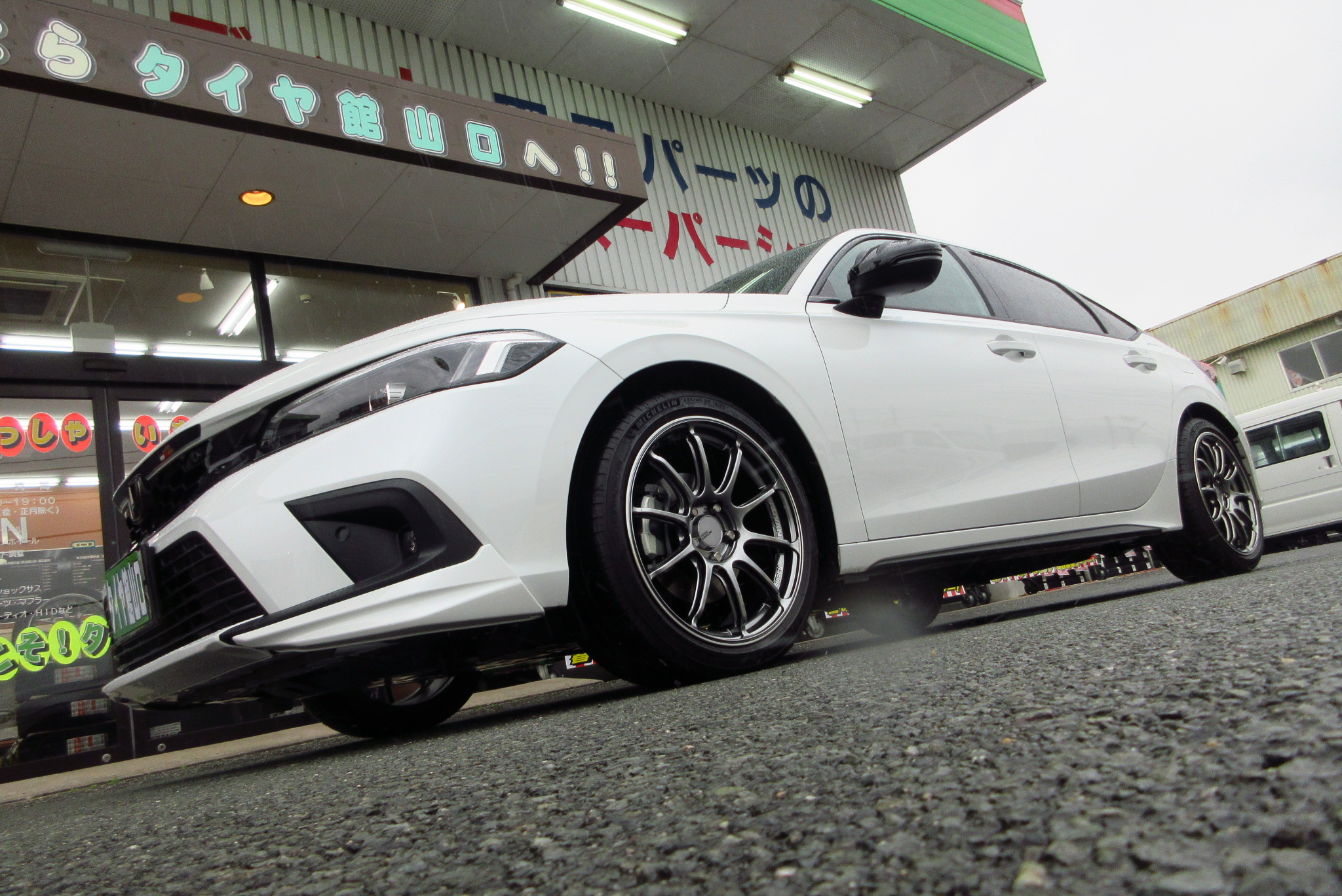 FLシビックにADVAN レーシングRS3取り付けました | 山口で