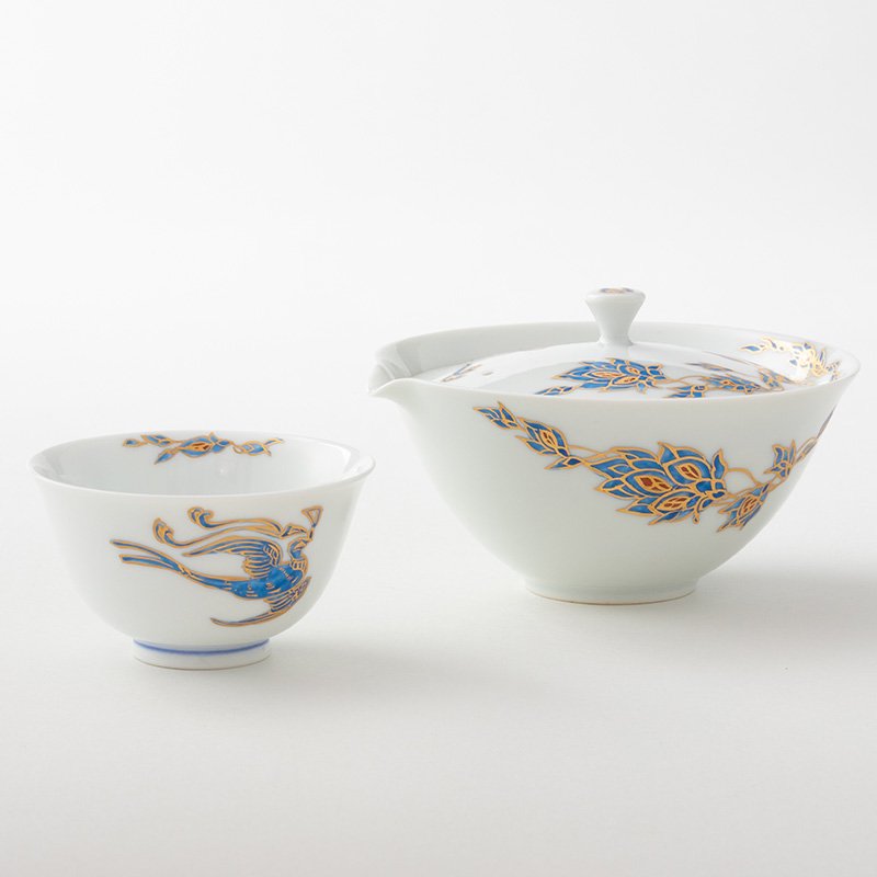 ゆっくりと美味しい日本茶を 三川内焼の宝瓶