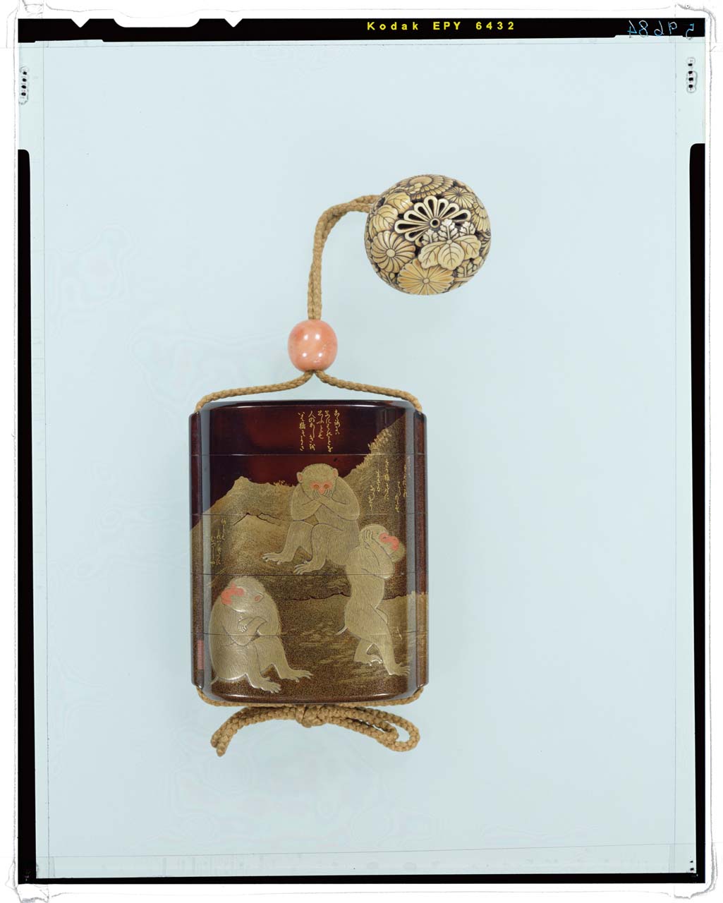 江戸時代 蒔絵印籠、ダルマ根付 73g 東Y7-1016☆2F 江戸時代 蒔絵印籠、