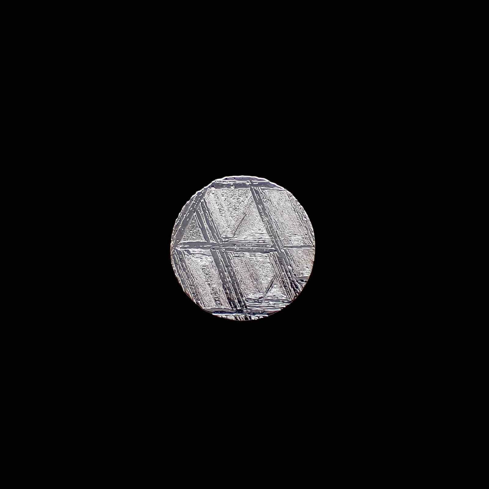 ☆【Shoukai】『アルタイ隕石』鉄隕石 本物原石 818g 隕石内部 Yahoo