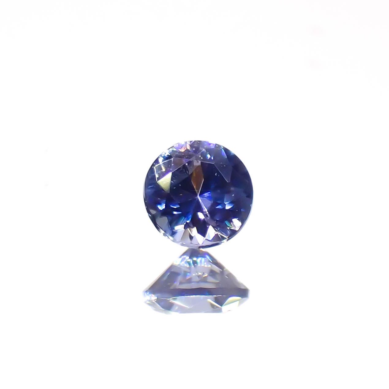 ベニトアイト アメリカ・カリフォルニア州産 0.063ct / 2.4x2.4mm前後