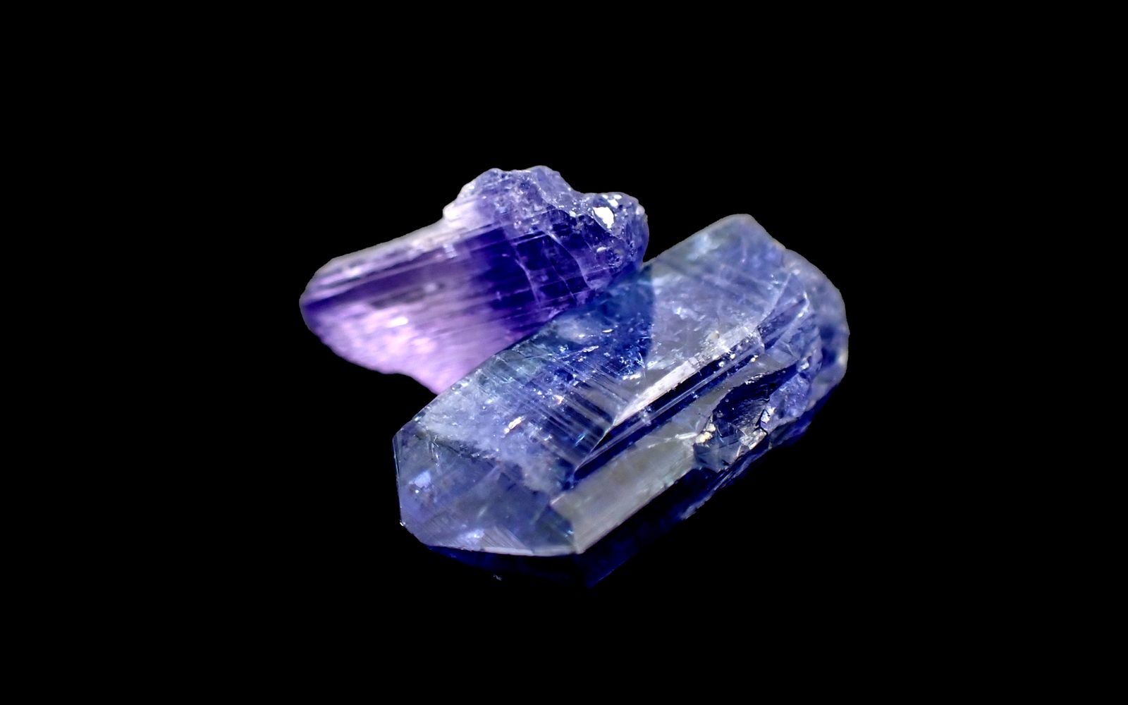 タンザナイト 原石 鉱物標本 天然石 102 タンザナイト 原石 鉱物標本