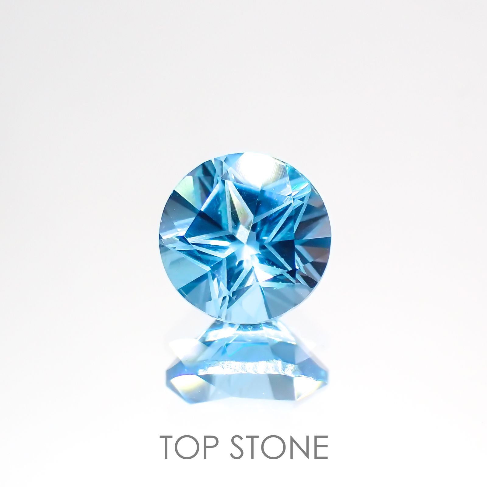 ブラジル産】特殊カットブルートパーズ ◇特殊カット◇スイスブルー