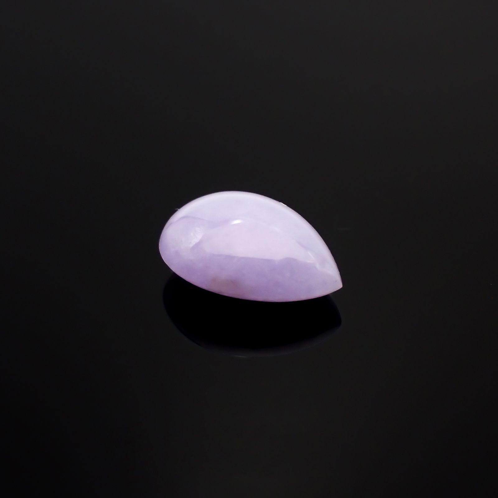 ラベンダー翡翠(宝石名ラベンダー・ジェダイト(翡翠))ビルマ産 ソ付(彩