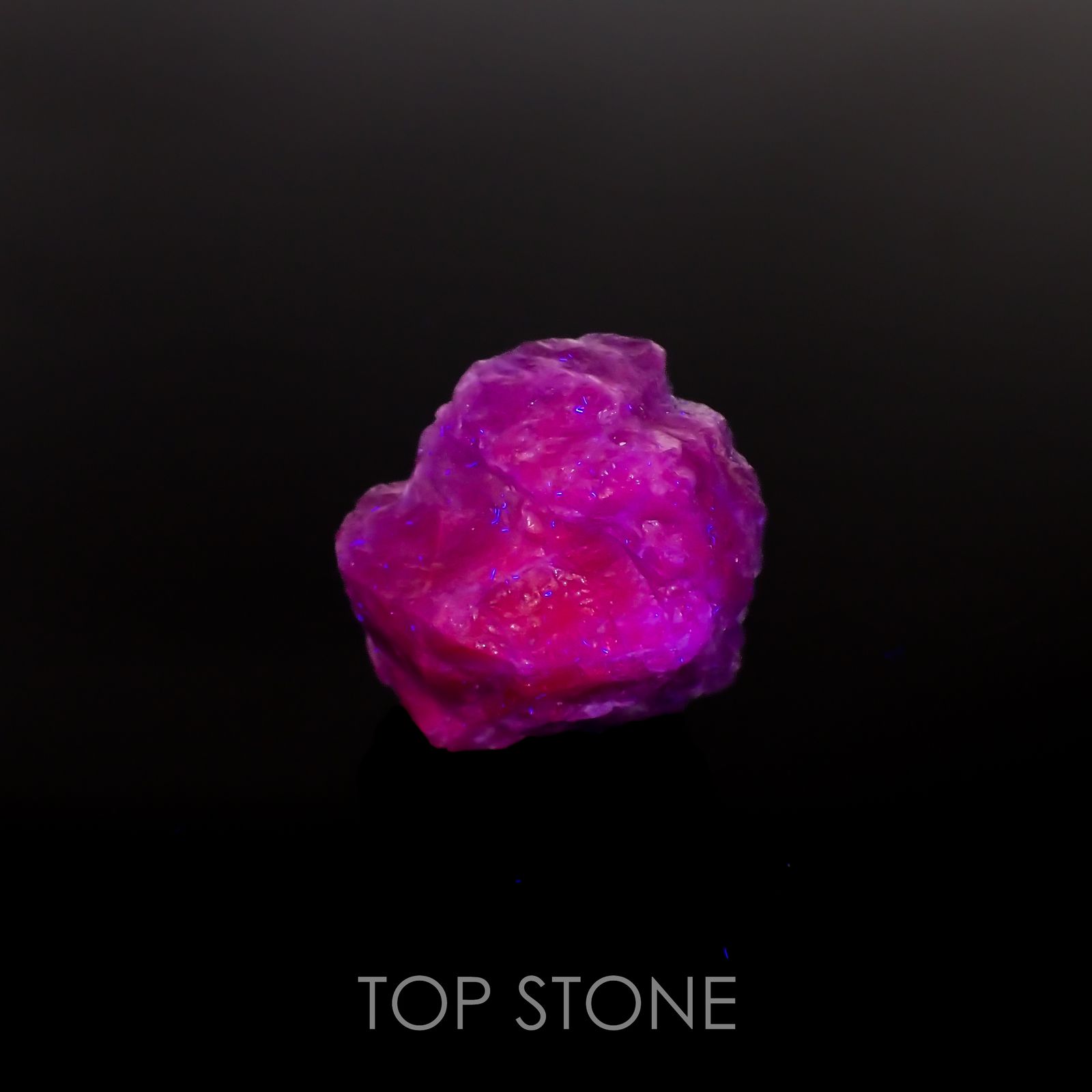 ハックマナイト原石(宝石名ハックマナイト)アフガニスタン産 ソ付(彩珠