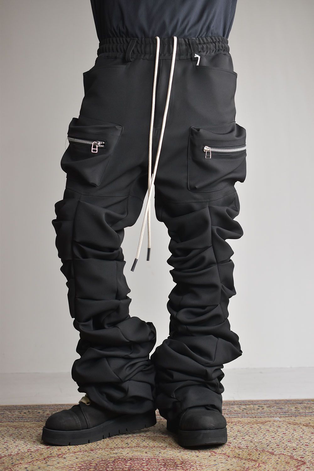 A.F ARTEFACT - Twill Monster Tuck Flare Baggy Pants