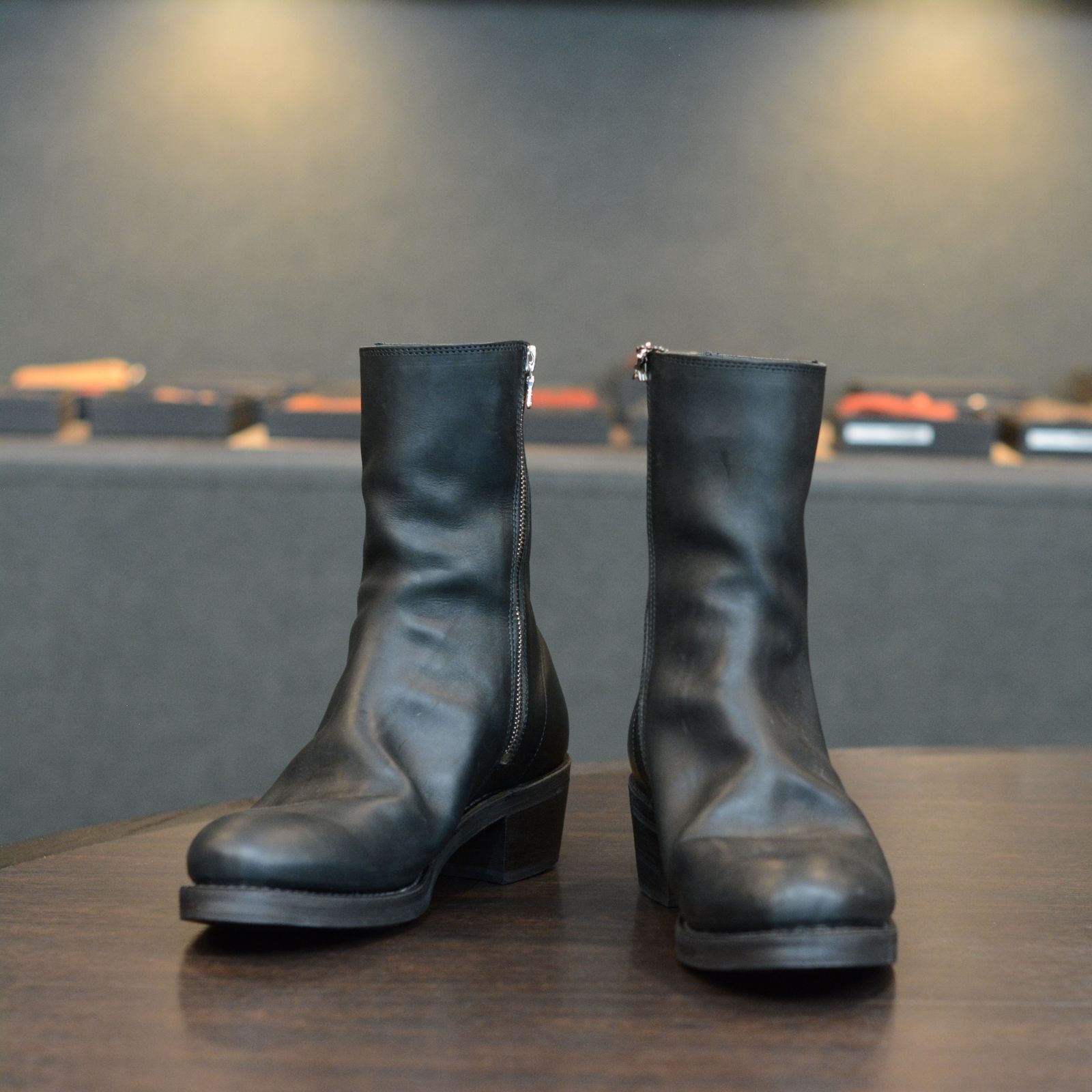 ISAMU KATAYAMA BACKLASH - GUIDI オイルカーフ 製品シワ加工 / レザー