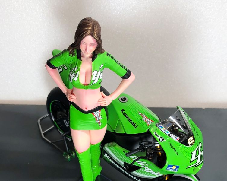 川崎忍ページ Kawasaki Ninja ZX-RR & RQ | 錬金蒸留釜さんの