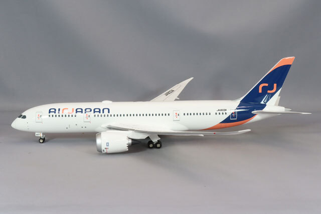 全日空商事 1/200 ボーイング 787-8 JA803A Air Japan 新塗装 完成品