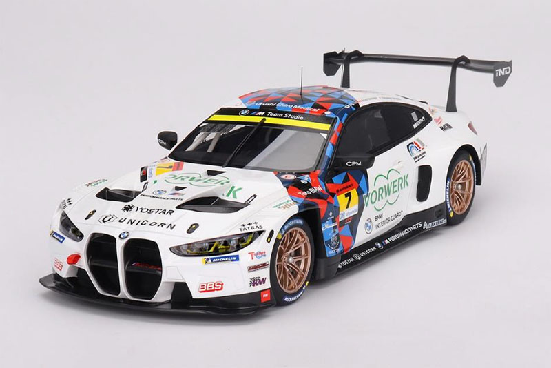 希少【極美品】BMW M4 DTM 2016 1/18 レッドブル仕様 希少【極美品