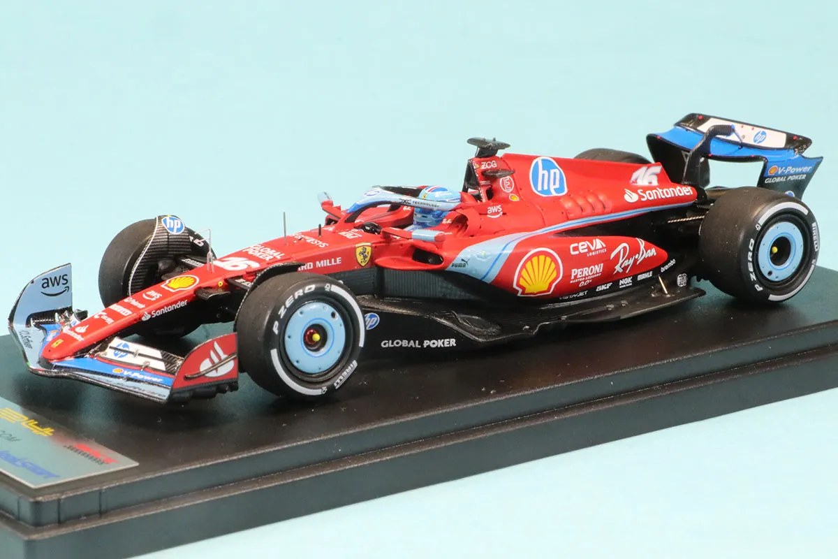 ルックスマート Ferrari 6412 1/43スケールモデル ルックスマート