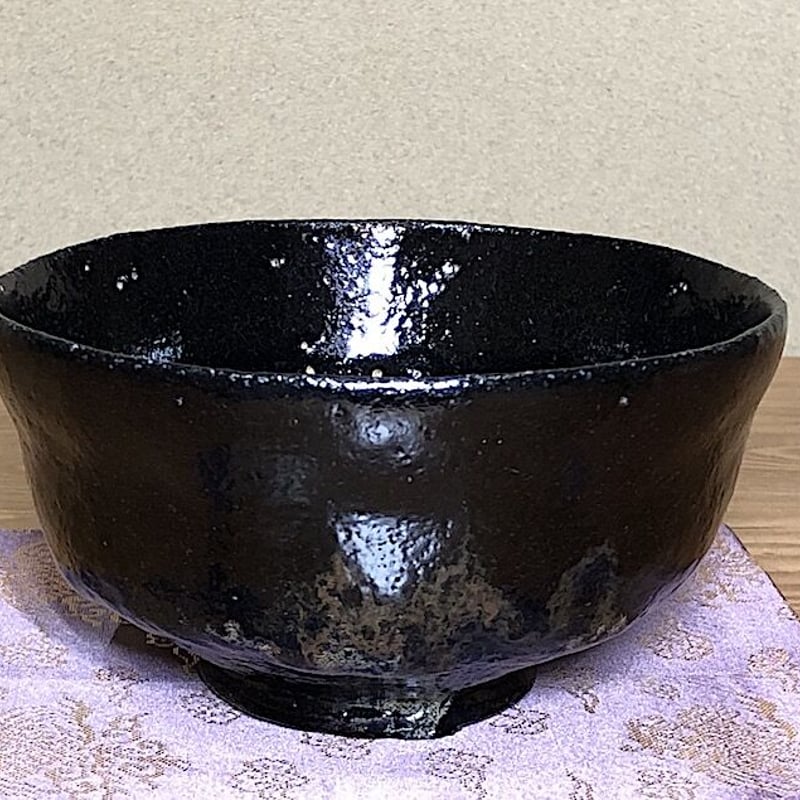 梅山窯 香野壮明 作 大樋焼 黒茶碗 無傷 共箱 保証。 | STORESショップ