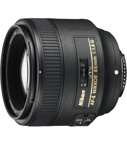 Amazon.co.jp: Nikon 単焦点レンズ Ai AF Nikkor 85mm f/1.4D IF フル