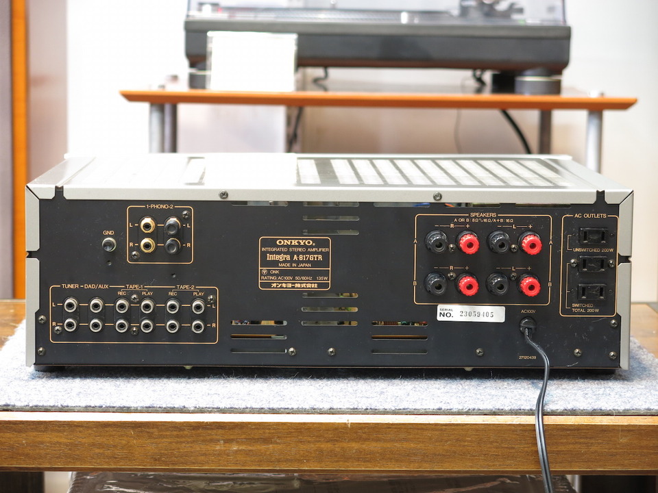 希少 整備済 程度良 ONKYO オンキョー アンプ Integra A-805 希少 整備