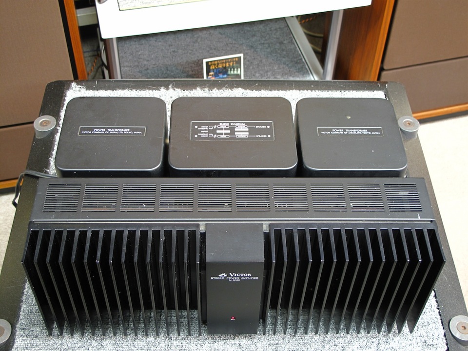 中古現状品】ビクター ステレオパワーアンプ M-3030 トランジスタ 中古