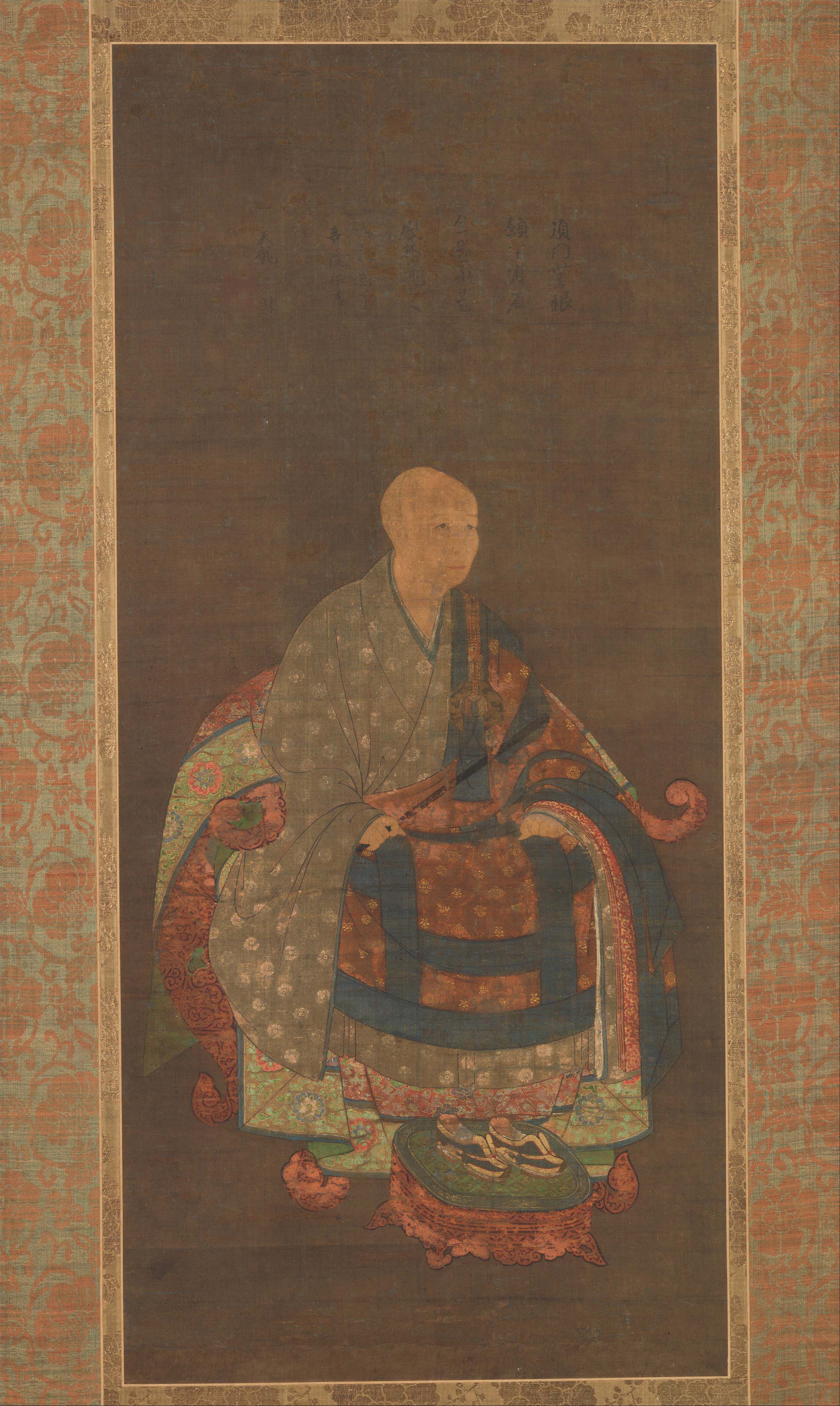 18世紀後半の色絵蕎麦猪口2点（龍・雲・宝珠文／亀甲・人物・風景文