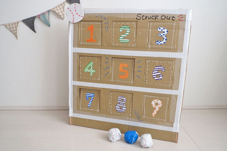 段ボールでストラックアウトを手作り！おうちで体を動かそう | Craftie