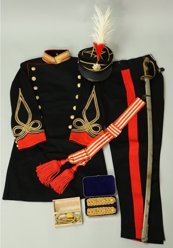 日本陸軍大尉 大隊長 肩章 当時物 ② 日本陸軍 大尉相当官 礼装用