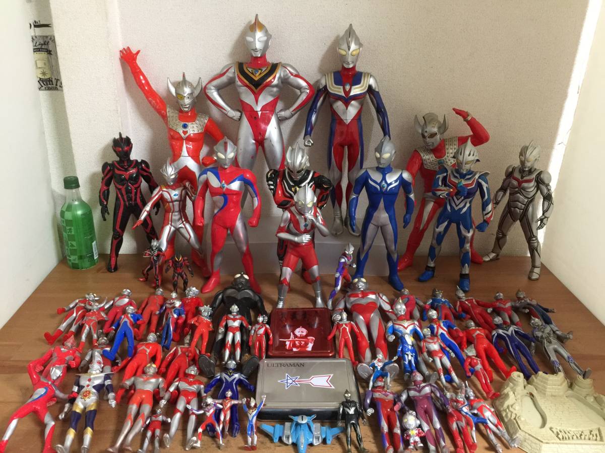 ウルトラマンフィギュア 約70体 【公式通販】