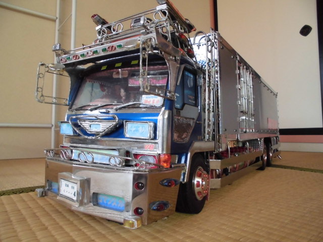 タミヤ1/14 ムネトラ スーパーグレート キャビン 未完成 タミヤ1/14