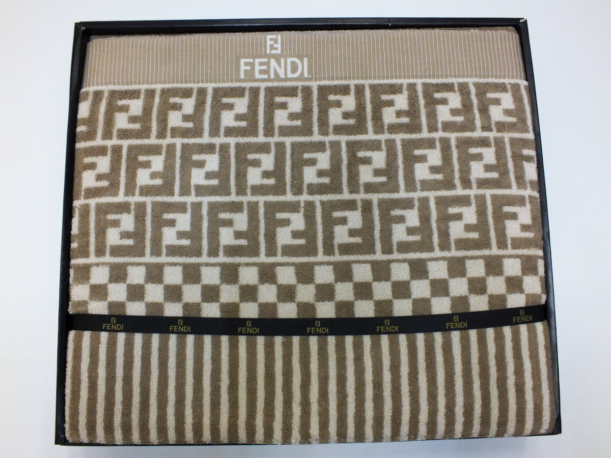 品 2710592-20 FENDI タオルケット ボーダー柄 フェンディの入札履歴