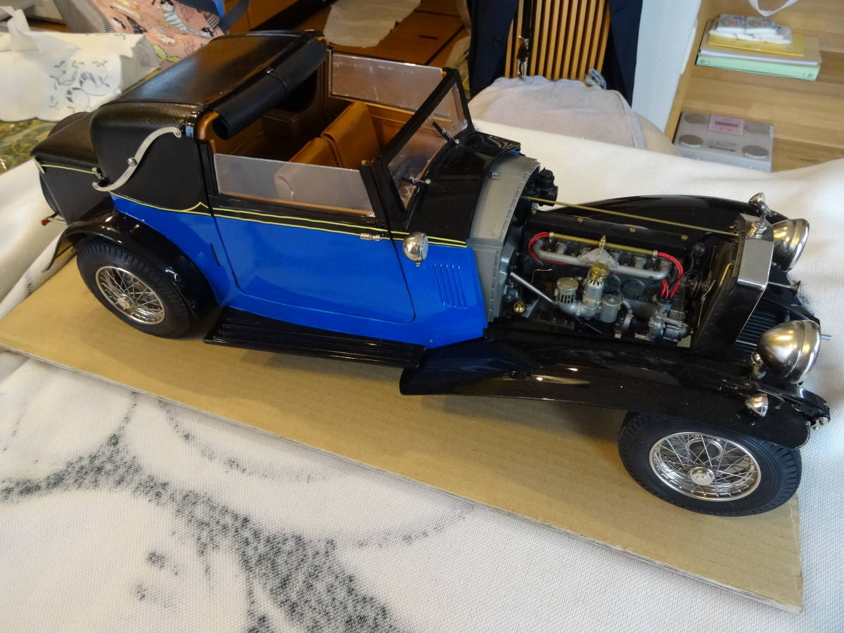 ポケール 1/8スケール ロールスロイス ファントム Ⅱ 1932 車POCHER