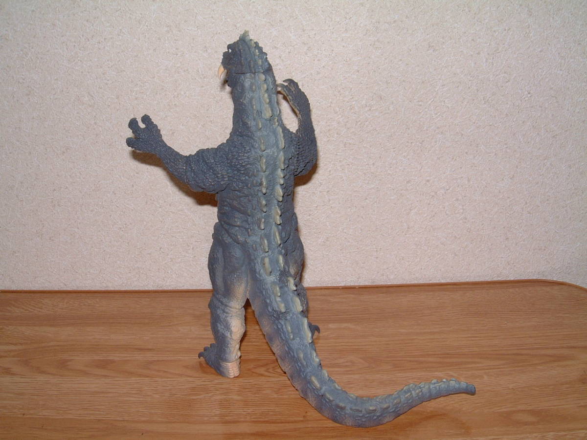 マグマ大使＆灼熱怪獣アロン・大恐竜（ブルマァク復刻）ソフビ