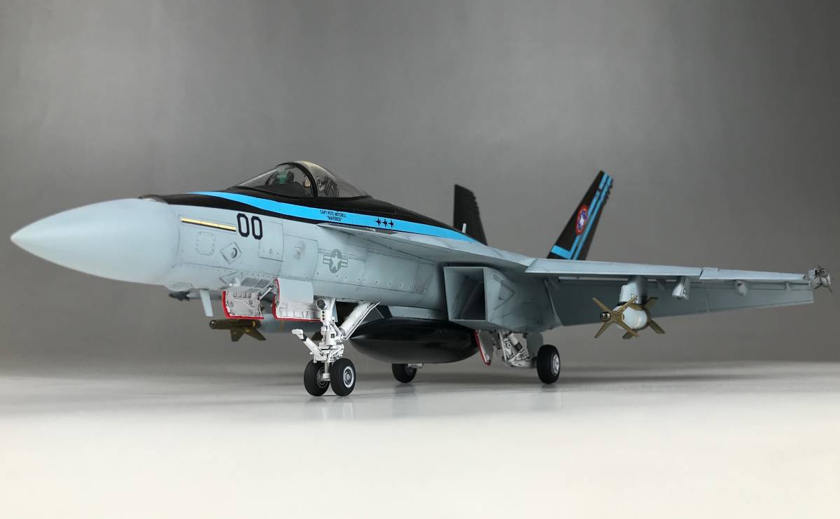 ホビーマスター 1/72 ホーネット F/A-18F トップガンマーヴェリック