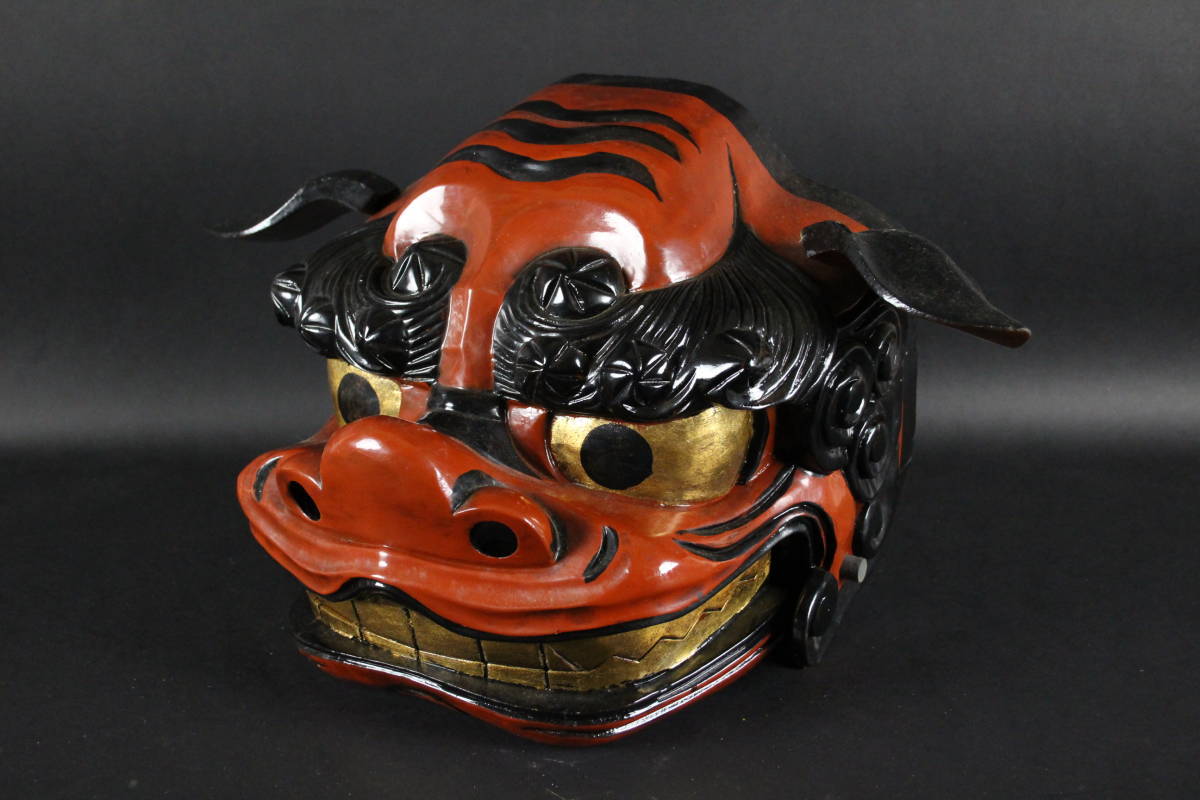 郷土工芸品［夫婦獅子頭］座布団付き 郷土工芸品［夫婦獅子頭］座布団