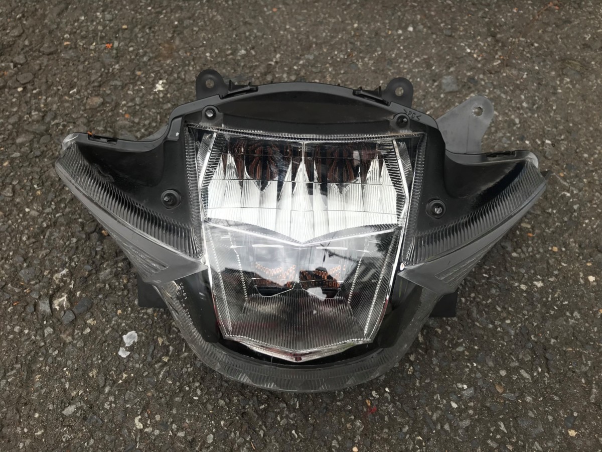 スズキGSX-R125 DL33B 純正ヘッドライトユニット
