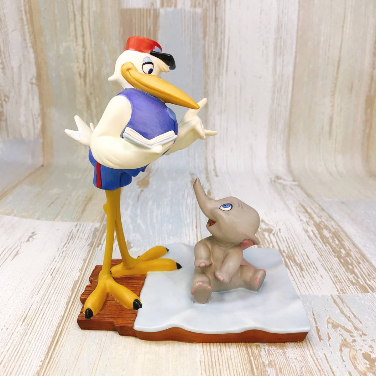 ディズニー wdcc ダンボ 喜びのかたまりダンボとコウノトリ 絶盤 廃盤