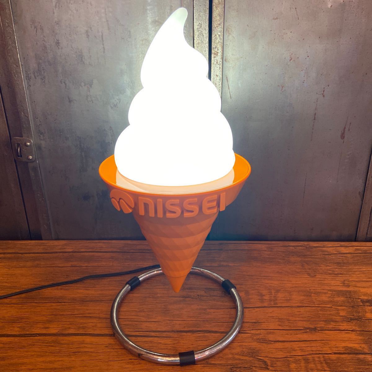 ニッセイ ソフトクリーム 看板 ライト NISSEI ソフトクリーム看板 電飾