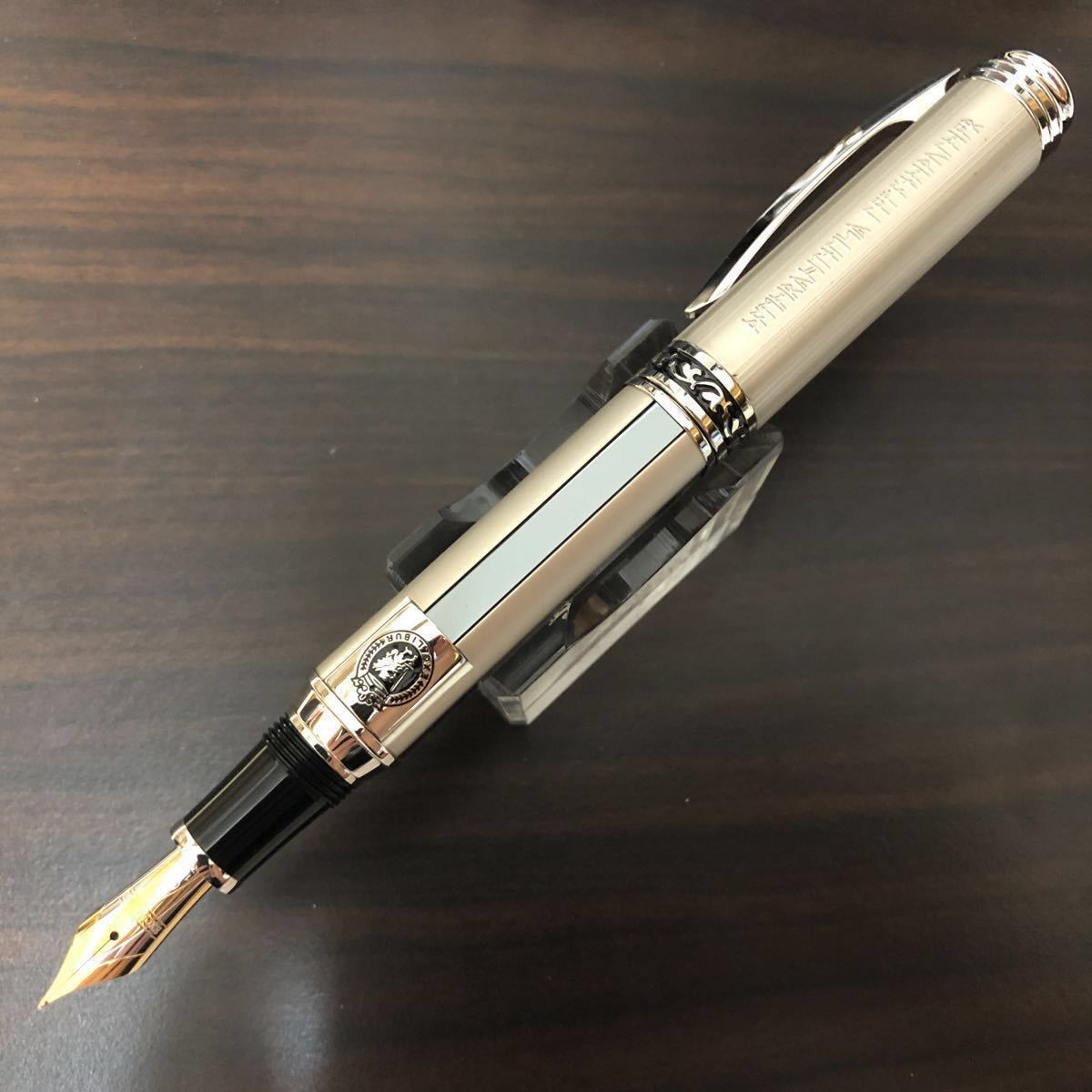 エクスキャリバー スウォードインザストーン