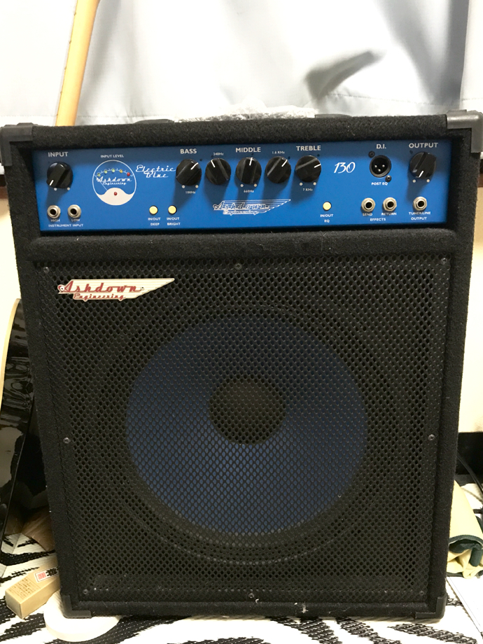 Ashdown Electric Blue 130 ベースアンプ