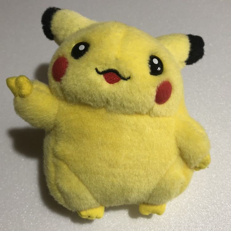ポケモン ピカチュウ 初期 ぬいぐるみ お腹で音鳴る。 初期 ピカチュウ