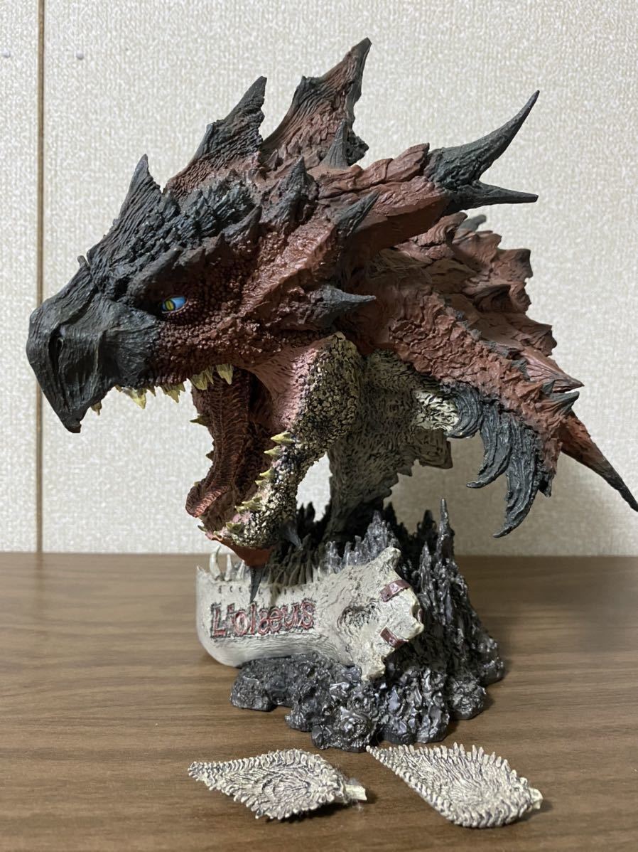 モンスターハンター100体限定リオレウス希少種ヘッド 大山竜 GILL GILL