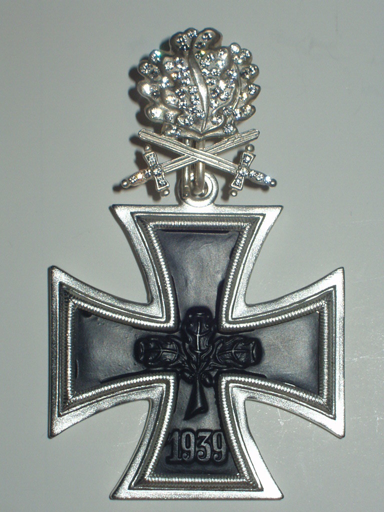 BWドイツ軍/連邦軍＊1957年制定＊戦功騎士十字勲章剣付（