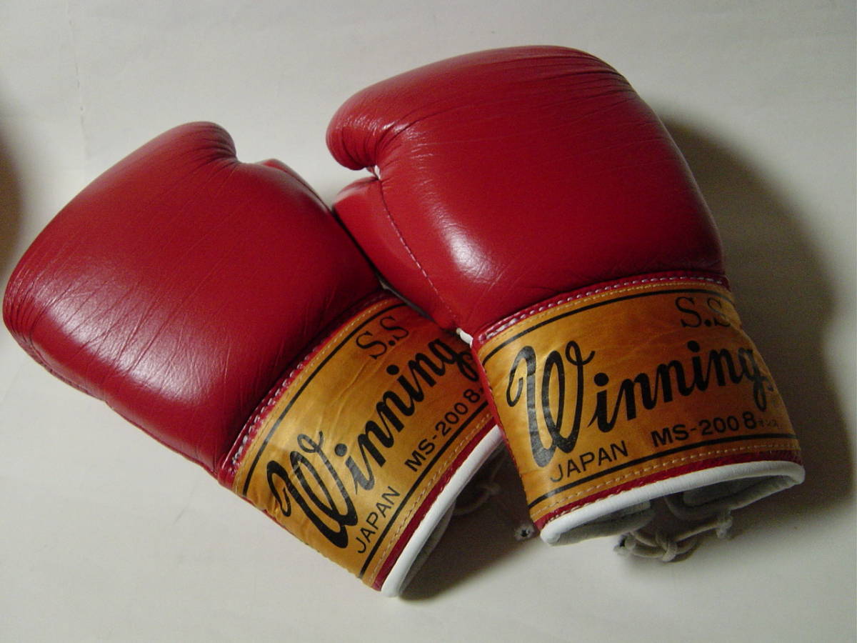 Winning ボクシンググローブ 16oz レッド Winning ボクシンググローブ