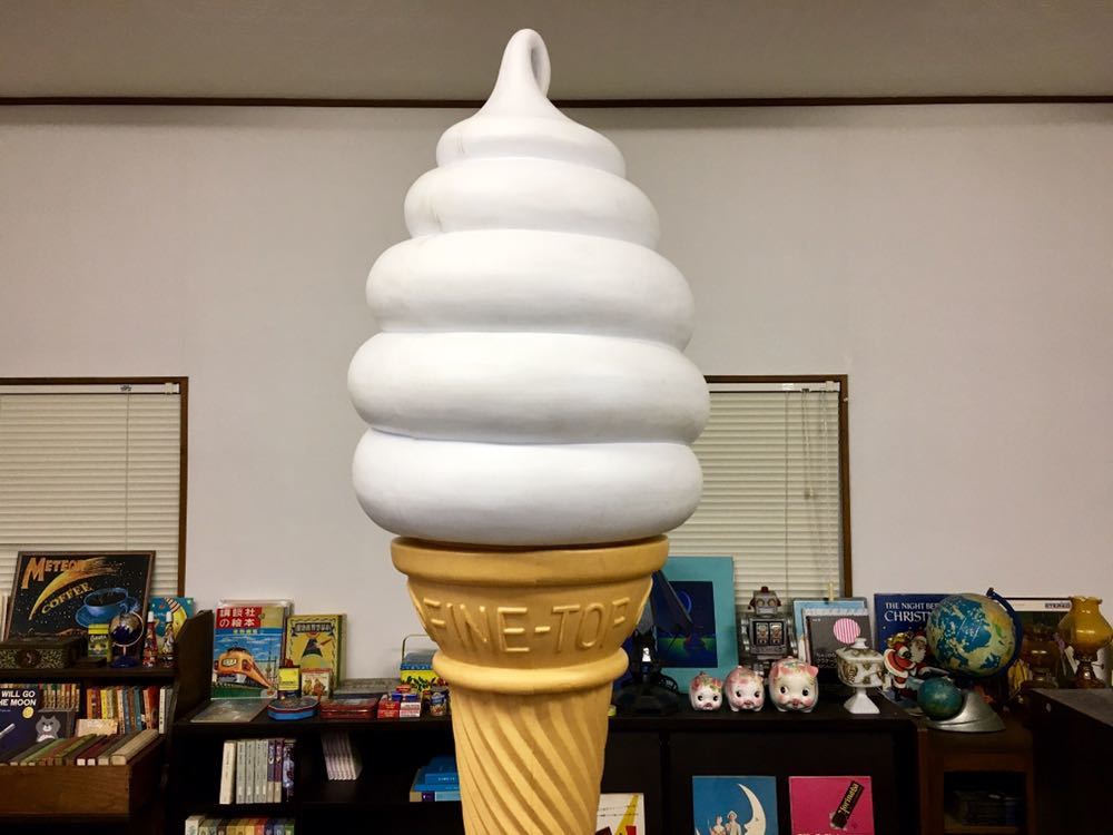 非売品】アイスクリームケーキ 公式 ディスプレイ用 新品電飾看板 業務