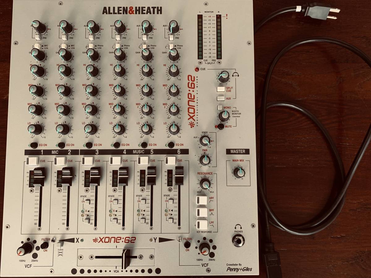 ALLEN&HEATH XONE62 高音質プリアンプ DJミキサー アレヒ